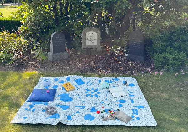 NÆR: A child-centred cemetery experience