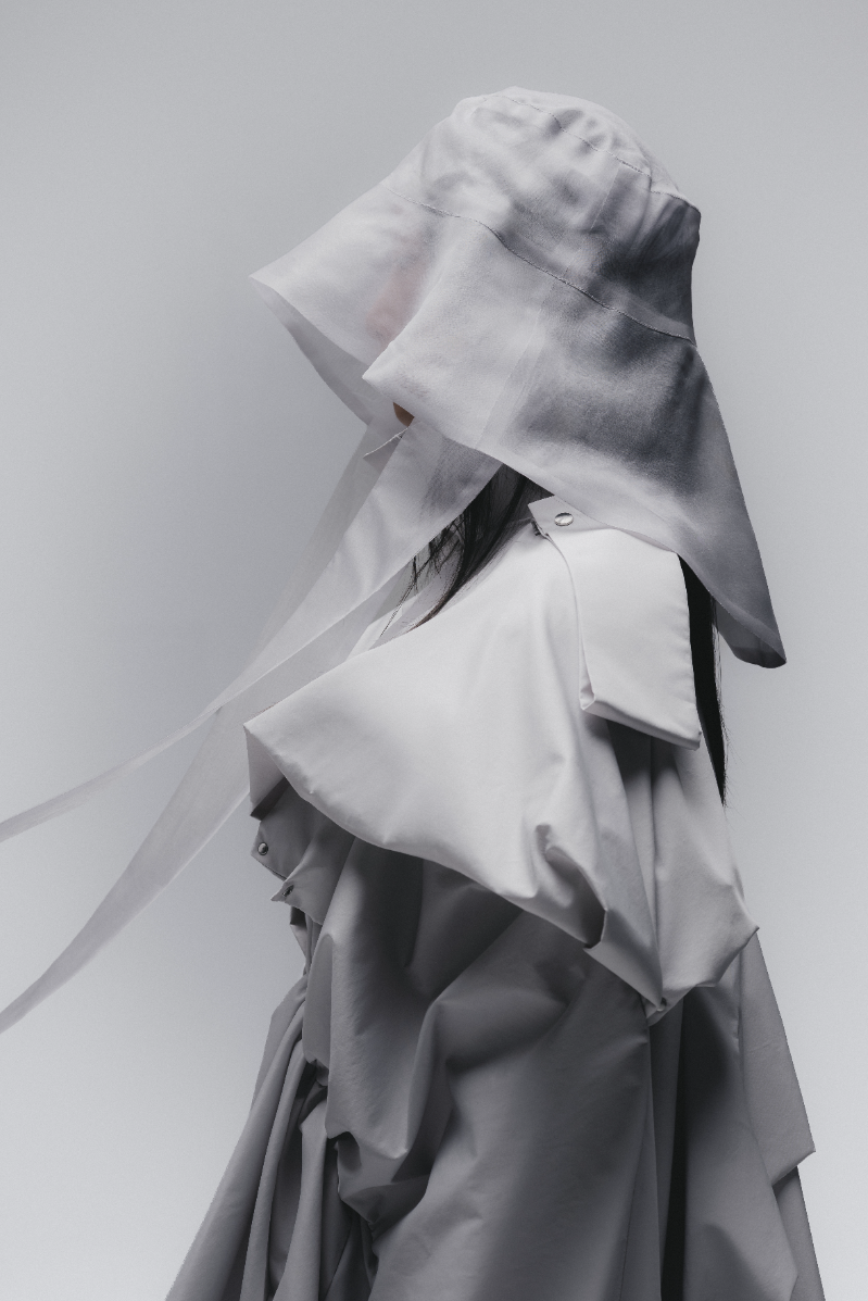 Fragile forces, portfolio item 6