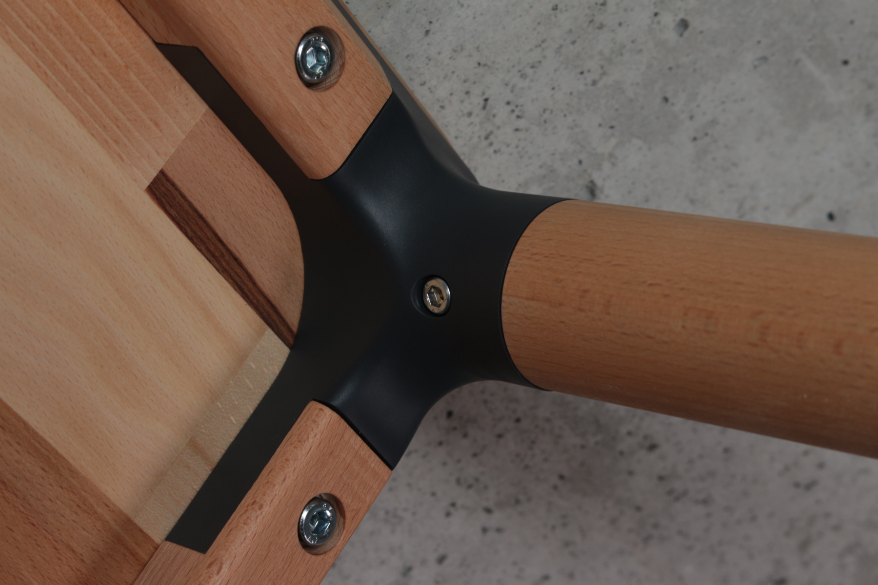 MOD - A modular interface for low- volume furniture systems, portfolio item 5
