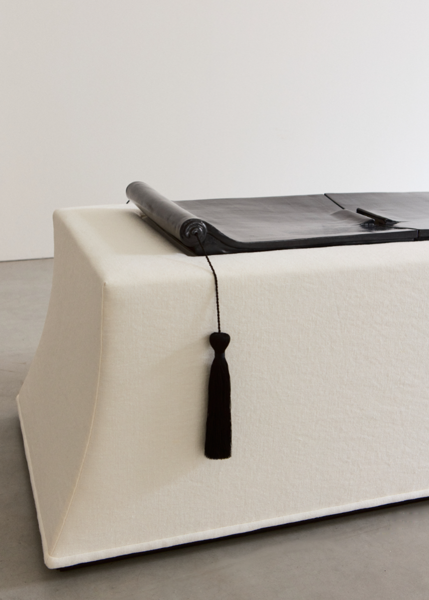 Ouroboros ottoman, portfolio item 2