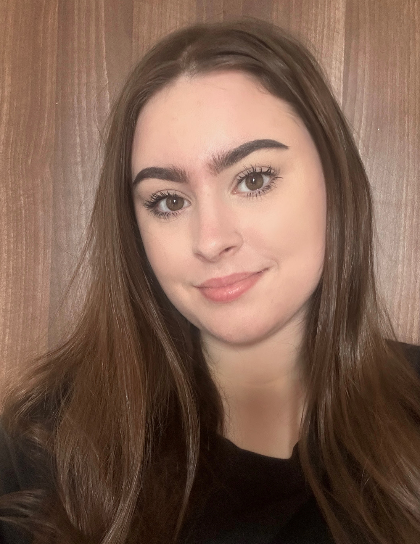 Emma Athroll ArtsThread Profile