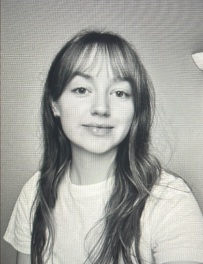 sophie-barker-field ArtsThread Profile