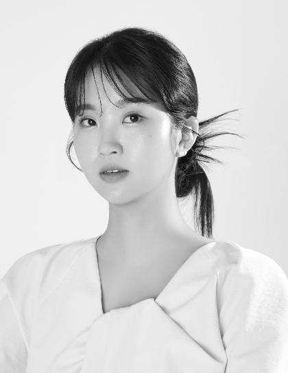 Dora Kim ArtsThread Profile