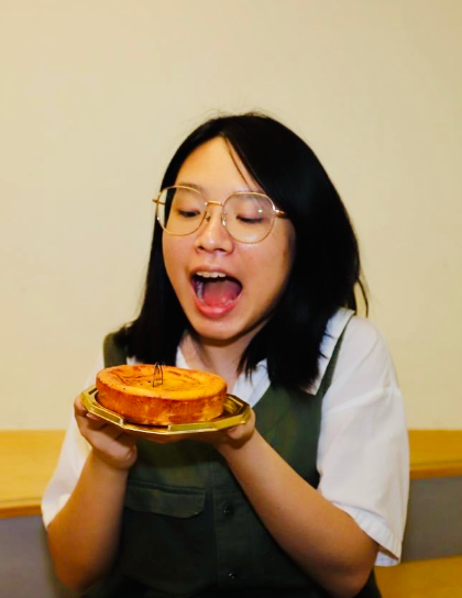 anna-lung ArtsThread Profile