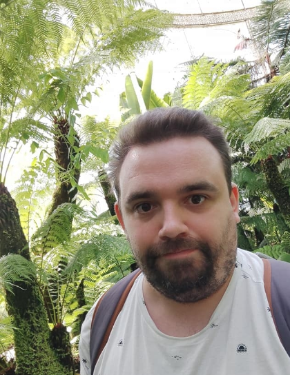 strachan-barr ArtsThread Profile