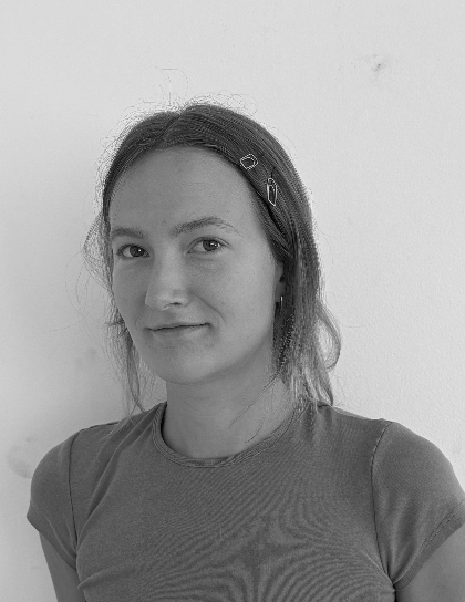 alberte-hundsbk-lykke-smed ArtsThread Profile