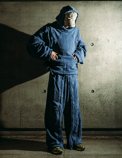 junya-barrett-seward ArtsThread Profile