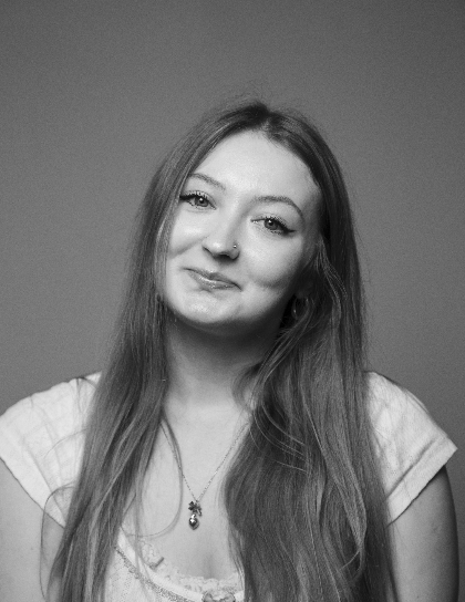 julia-kuczera ArtsThread Profile