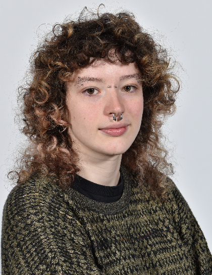 rosa-ironmonger ArtsThread Profile