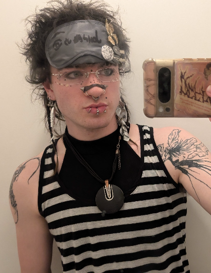 leo-hill-daniel ArtsThread Profile