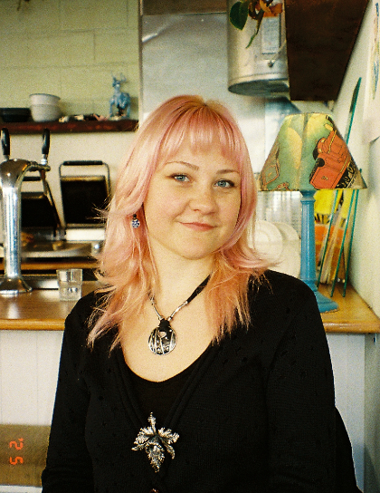maya-hobman ArtsThread Profile