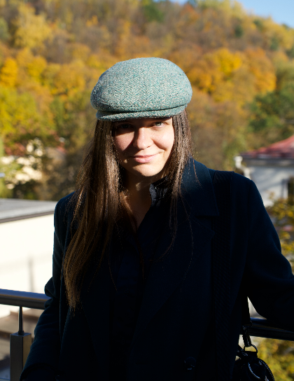 Ксения Хоменкова ArtsThread Profile