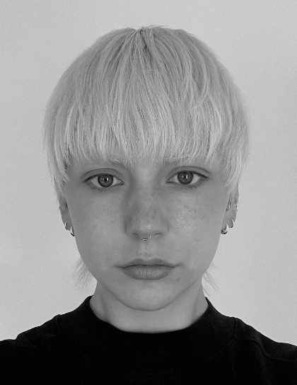 scarlett-beales-guy ArtsThread Profile